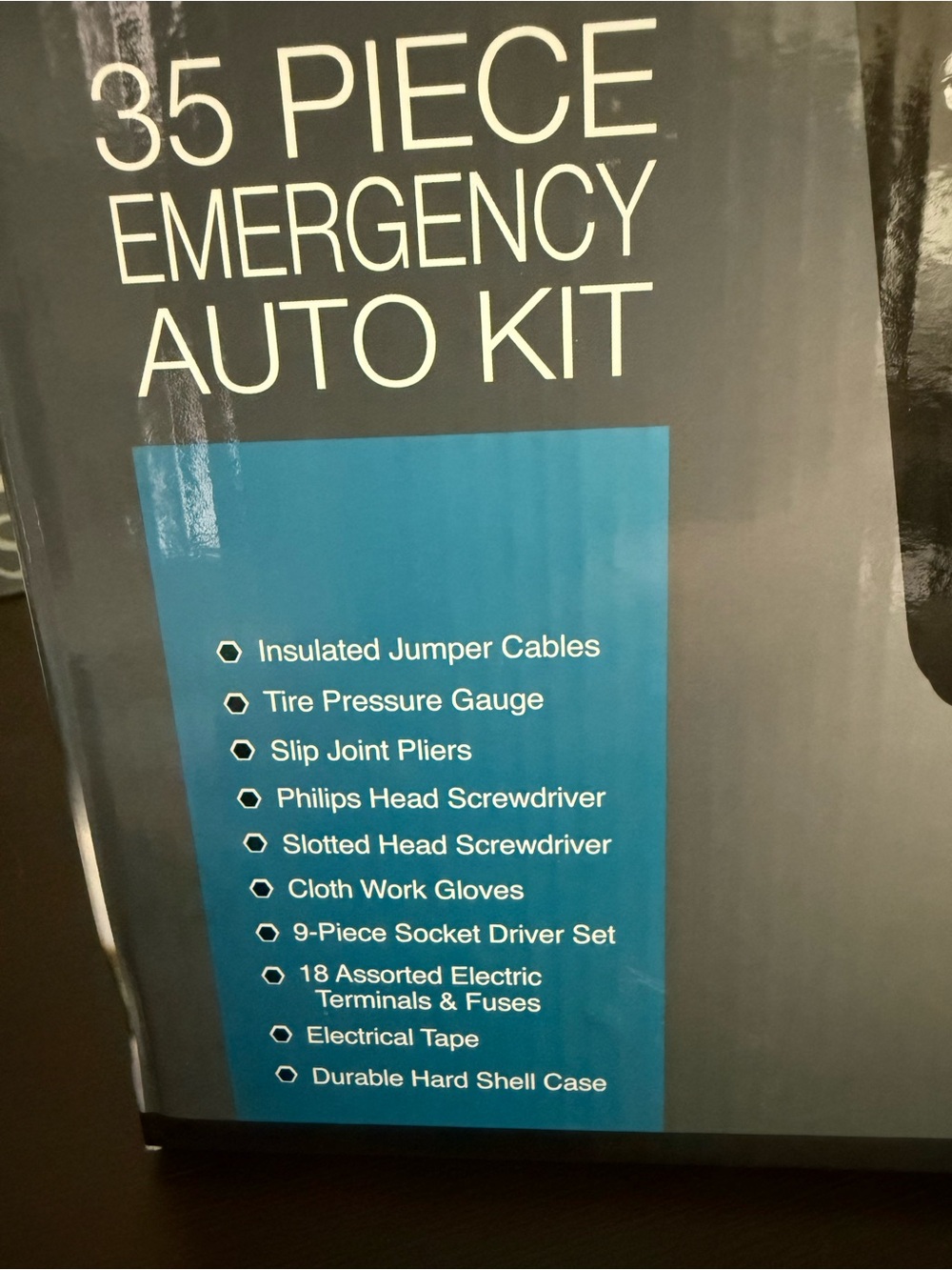 ππ BROOKSTONE 35 PIECE CAR EMERGENCY AUTO KIT. BRAND SEALED IN BOX! - Picture 7 of 16